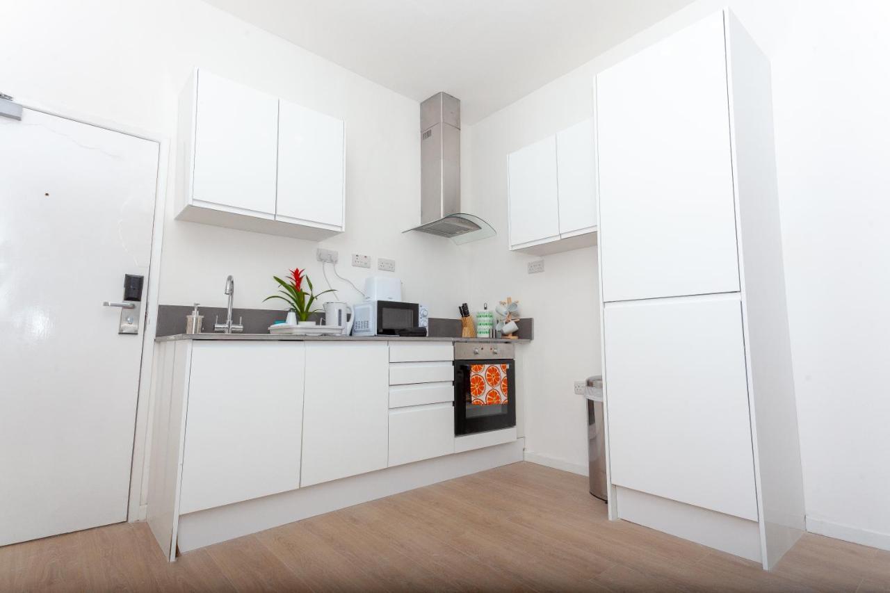 One Bedroom Serviced Apartments Flat 311 Birmingham Extérieur photo
